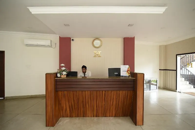 Vishmi'S Rest Hotel Nuwara Eliya 3*,  Sri Lanka