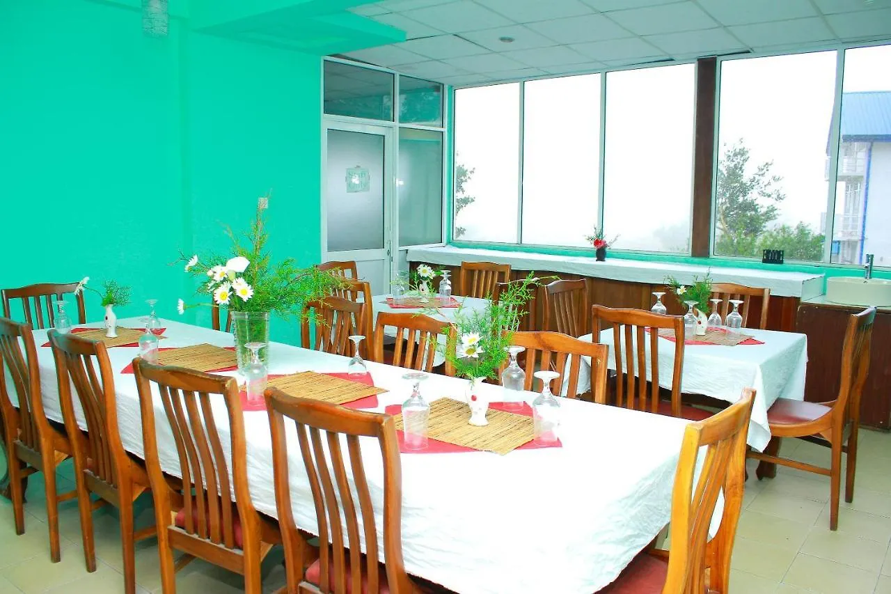 Vishmi'S Rest Hotel Nuwara Eliya 3*,